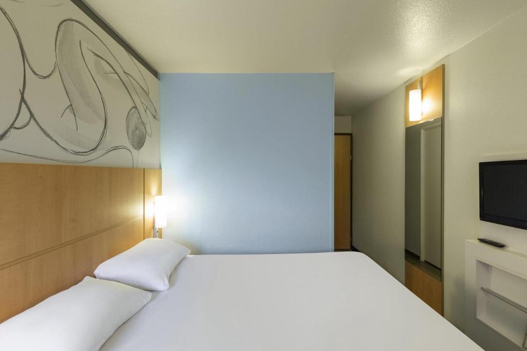 Photo of Bedroom in Meudon-la-Foret