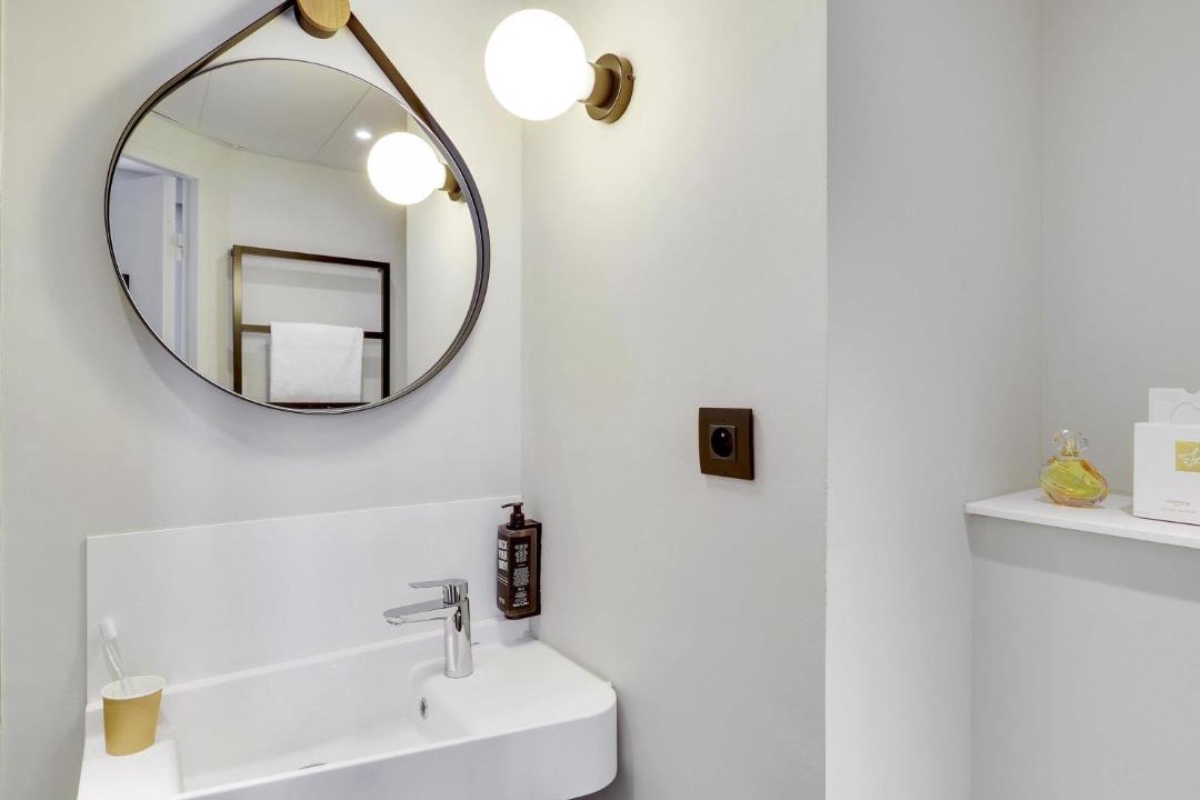 Photo of Bathroom in Levallois-Perret