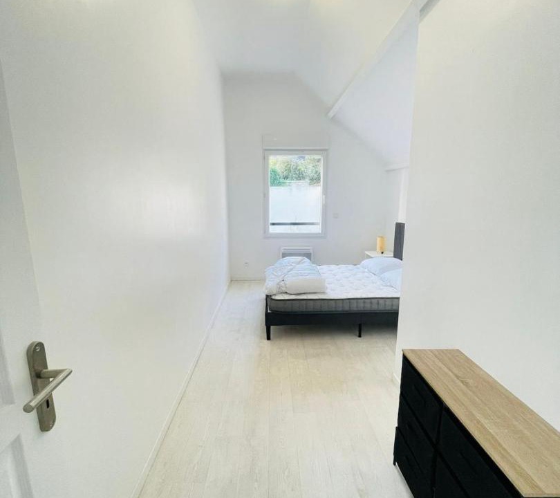 Photo of Bedroom in Coupvray