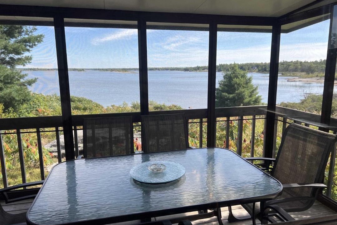 Photo of Patio Balcony in Carling