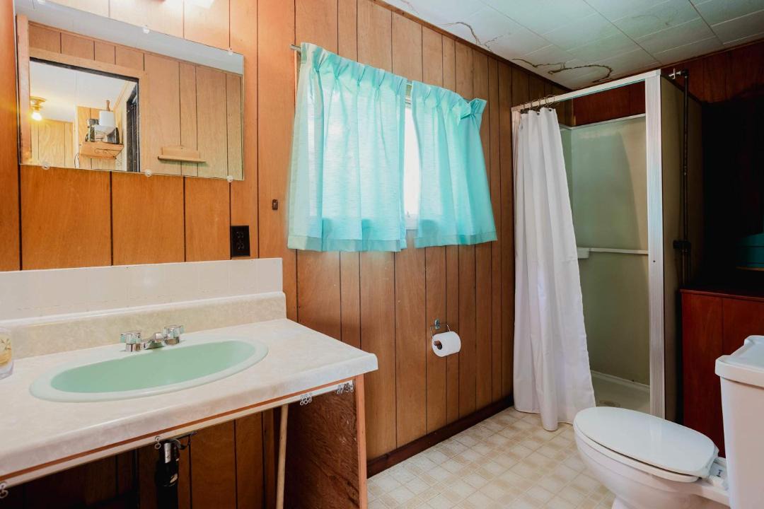 Photo of Bathroom in Carling