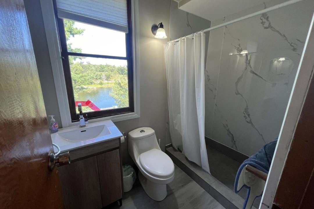 Photo of Bathroom in Carling