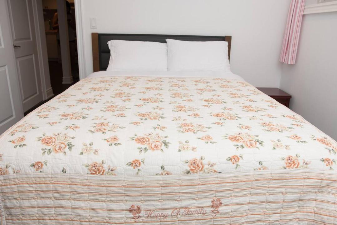 Photo of Bedroom in Richmond Hill