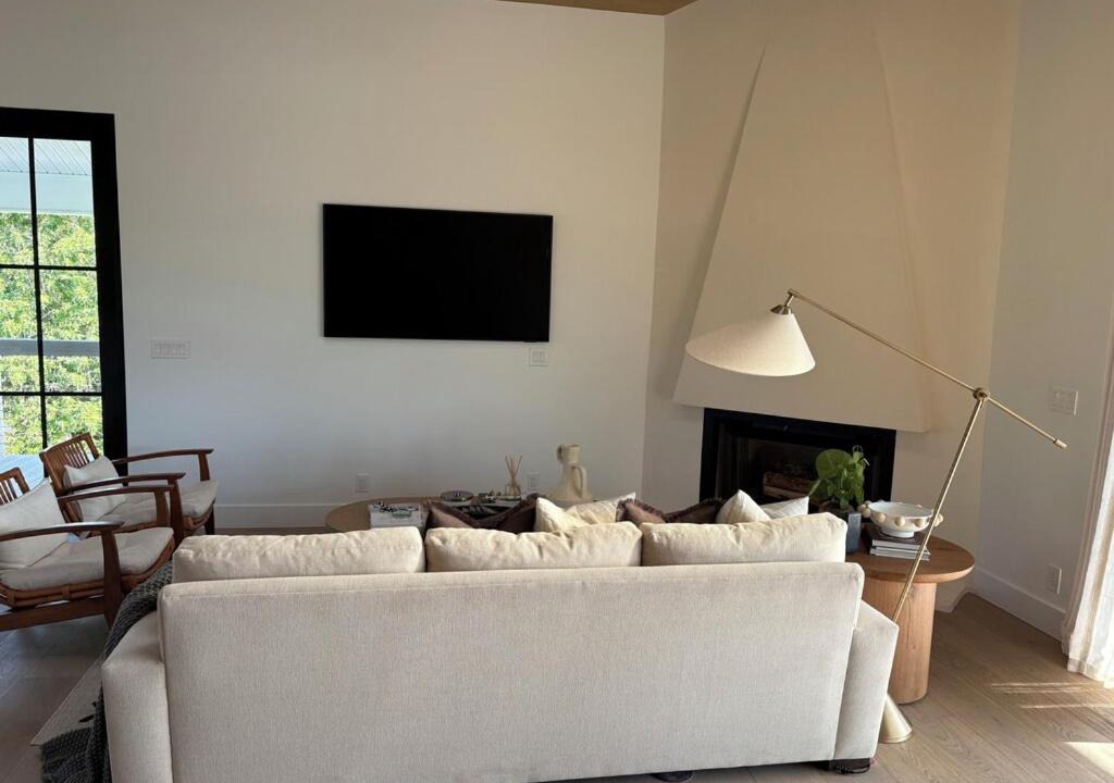 Photo of Livingroom in Palm Island