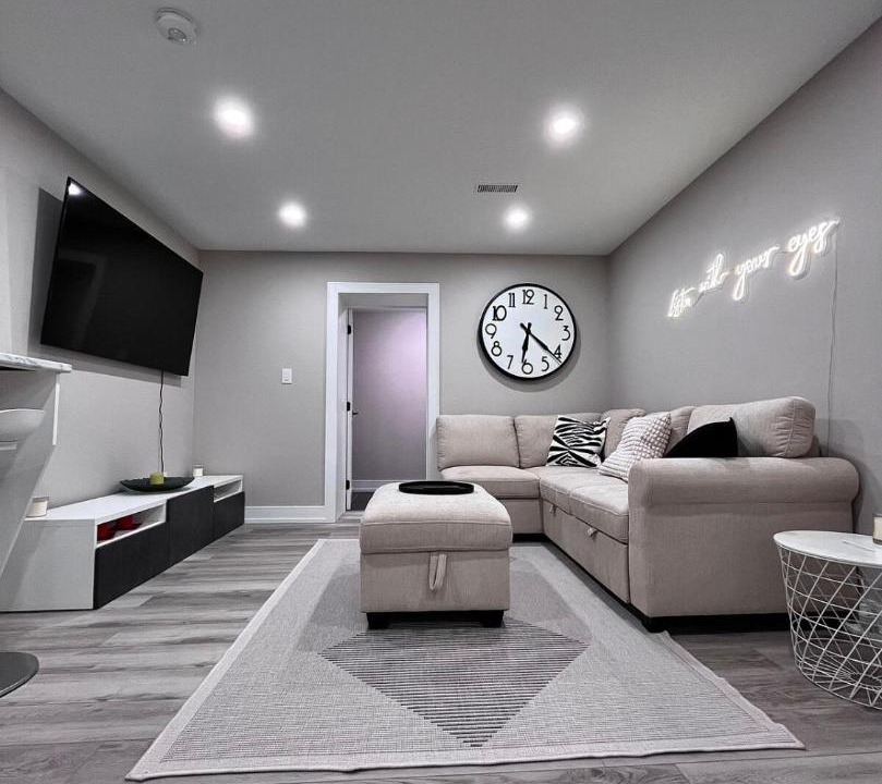 Photo of Livingroom in Etobicoke