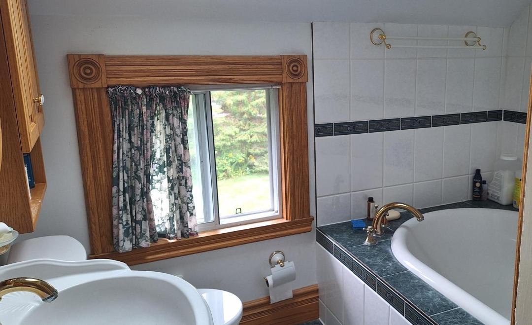 Photo of Bathroom in Erin