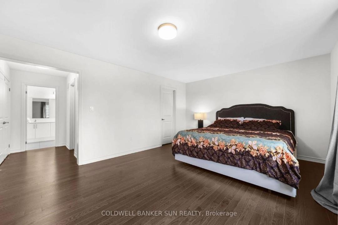 Photo of Bedroom in Adjala-Tosorontio