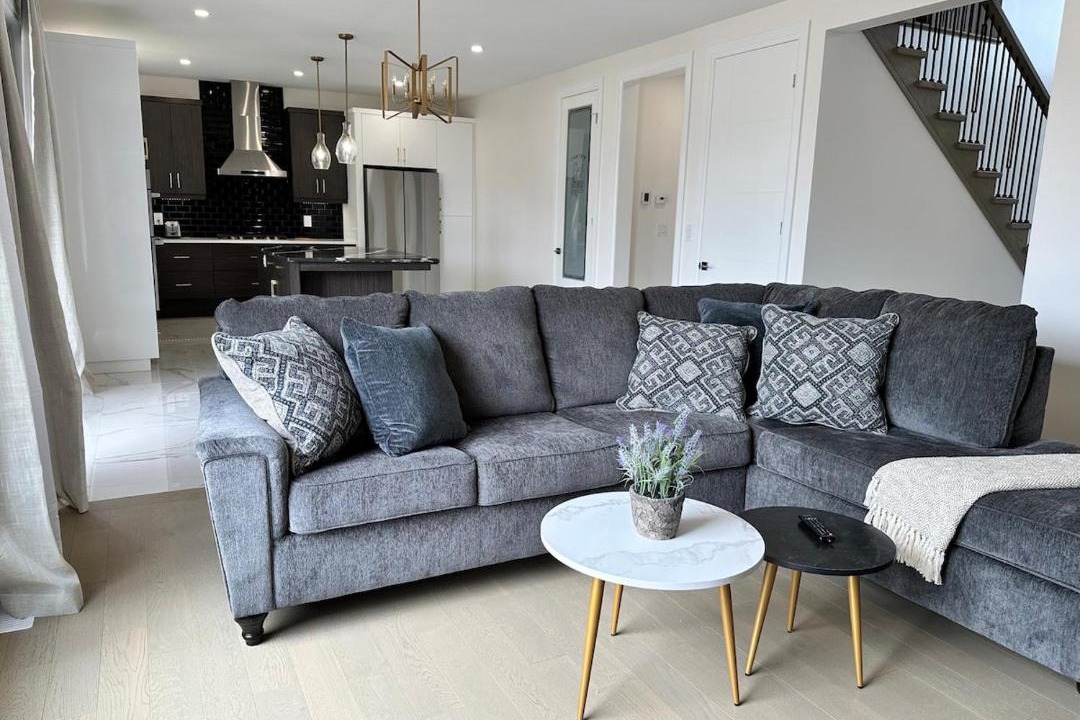 Photo of Livingroom in Amherstburg
