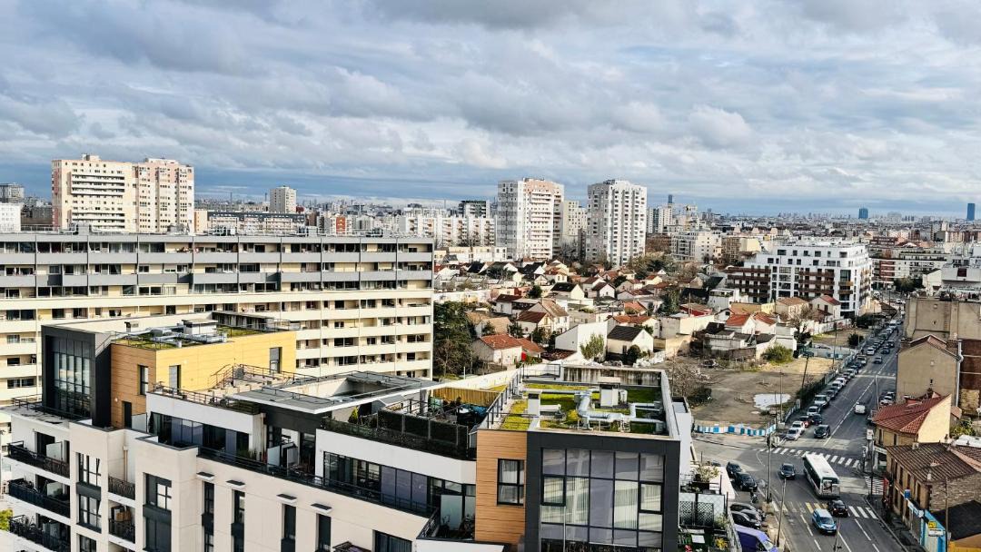 Photo of Others in Colombes