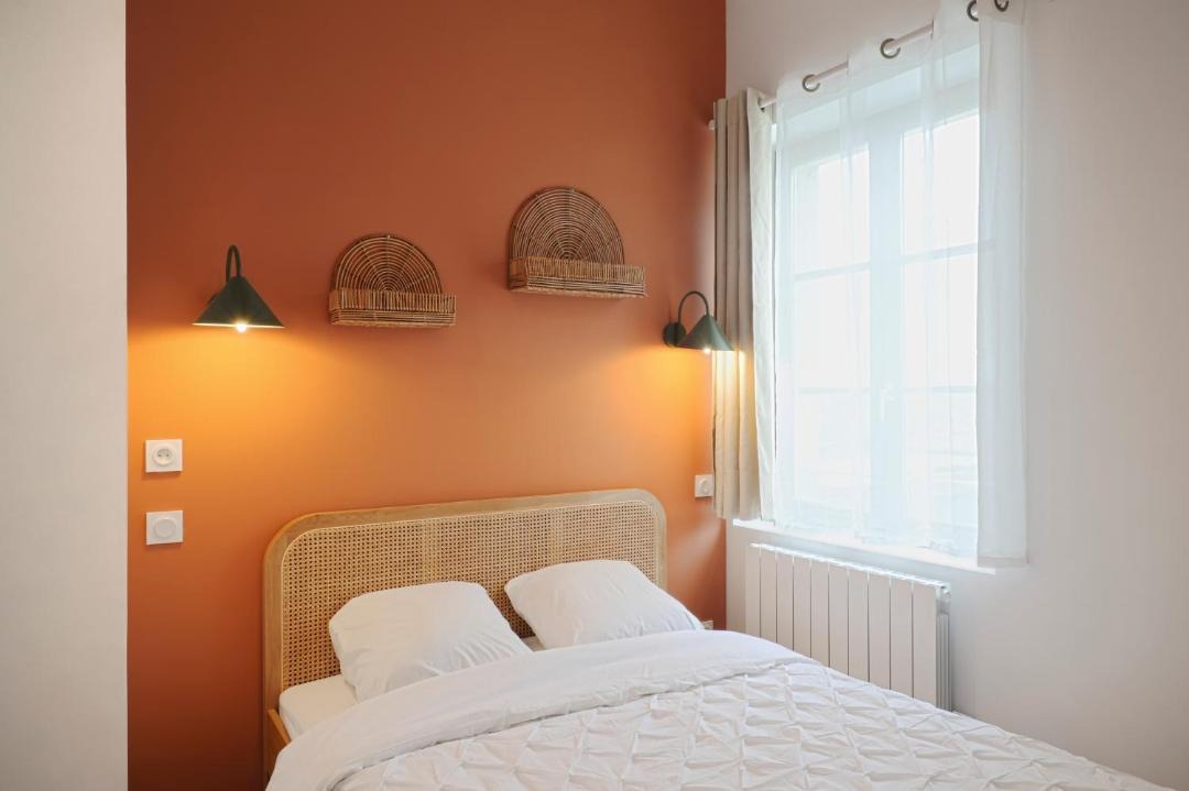 Photo of Bedroom in Saint-Denis