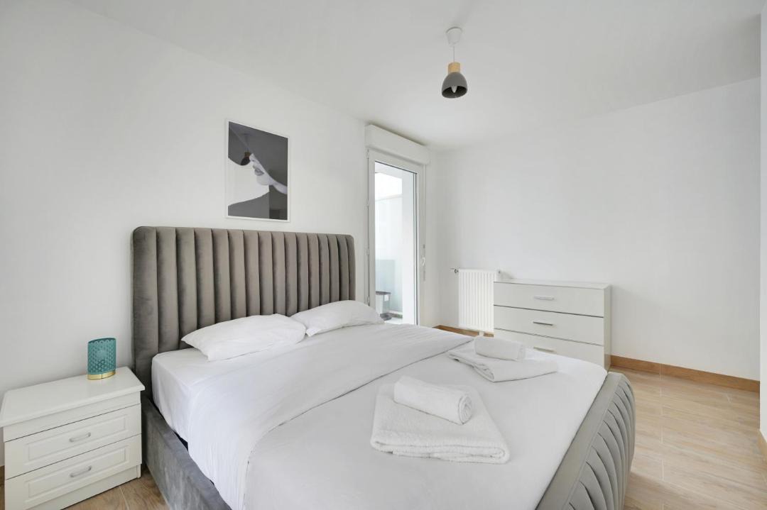 Photo of Bedroom in Bagnolet