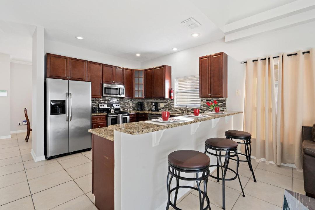 Photo of Kitchen in Lake Davenport Estates