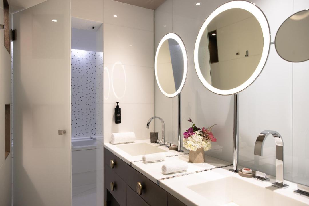 Photo of Bathroom in Quartier de la Place-Vendome