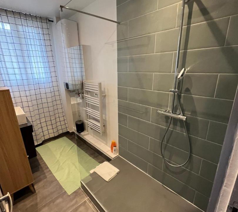Photo of Bathroom in Malakoff