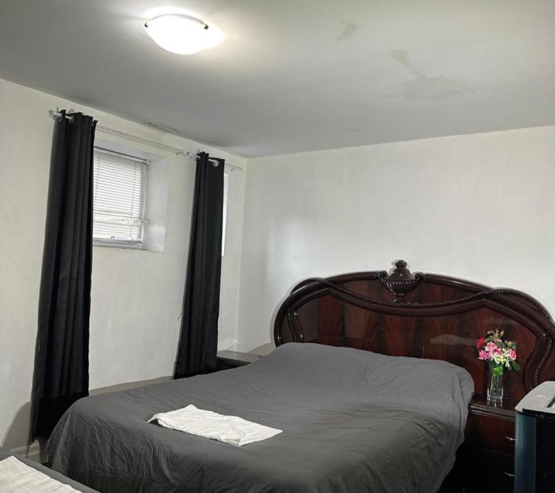 Photo of Bedroom in Oakridge