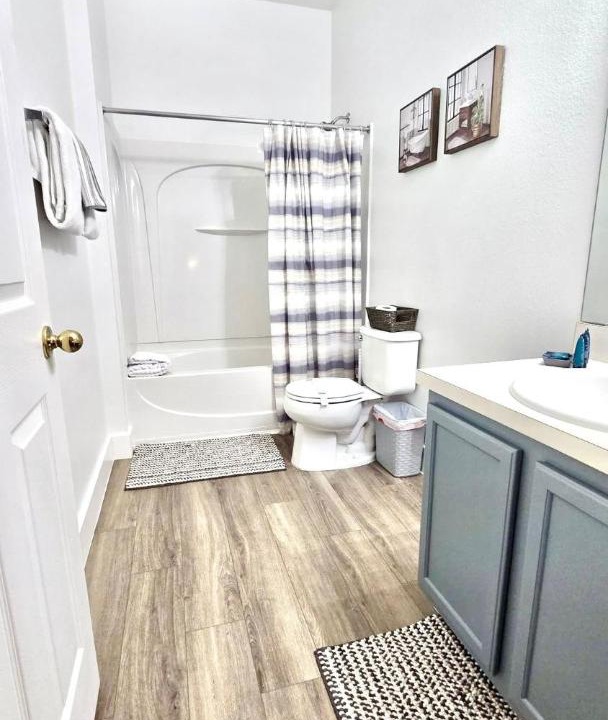 Photo of Bathroom in Windwood Bay