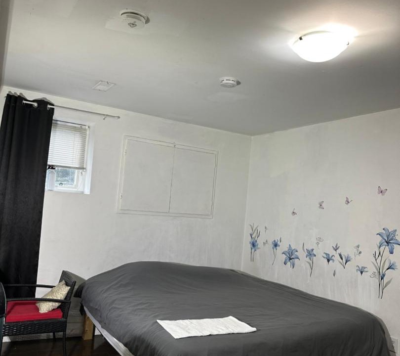 Photo of Bedroom in Oakridge