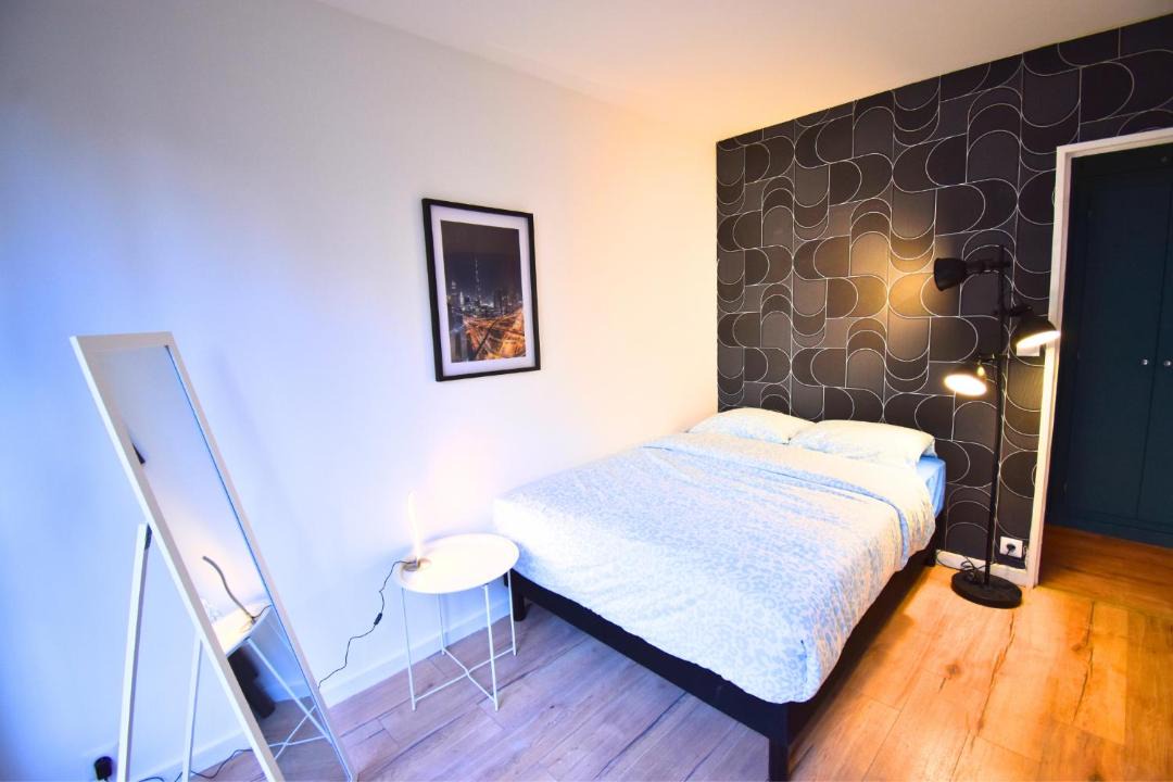 Photo of Bedroom in Aubervilliers