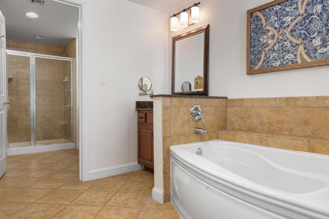 Photo of Bathroom in Bay Lake