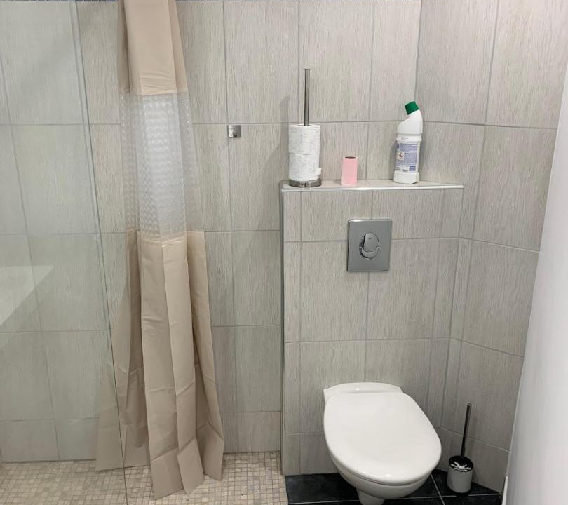 Photo of Bathroom in Arnouville