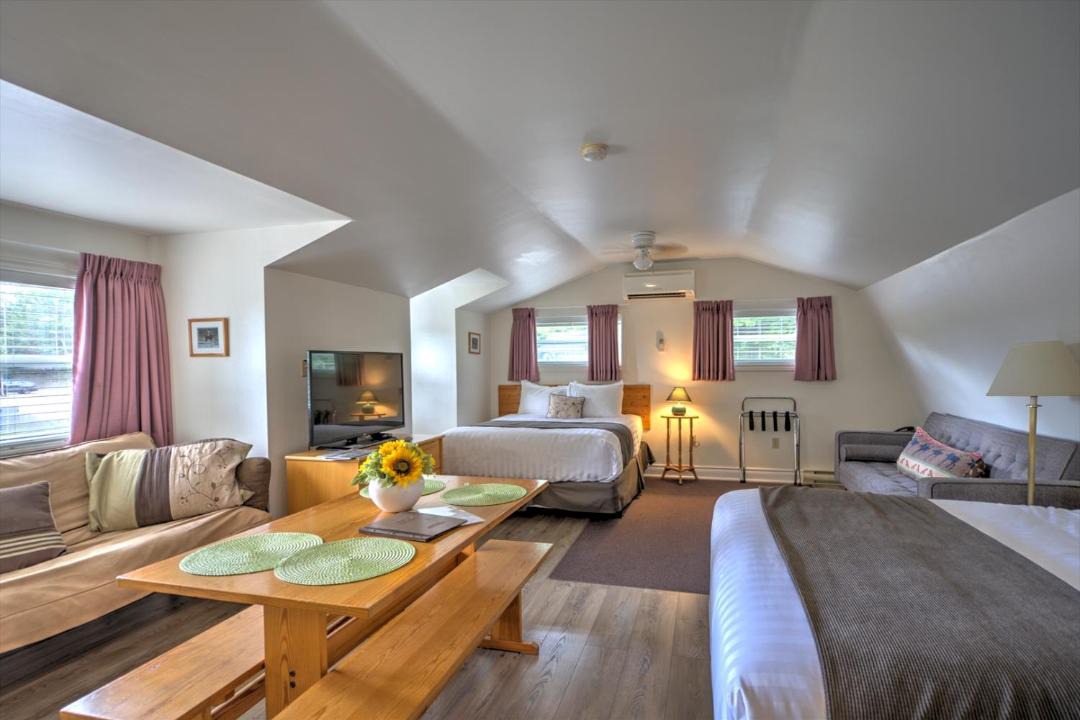 Photo of Bedroom in Haliburton
