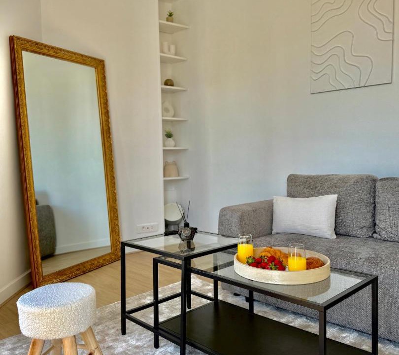 Photo of Livingroom in Les Lilas