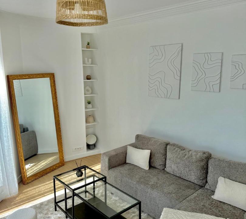 Photo of Livingroom in Les Lilas