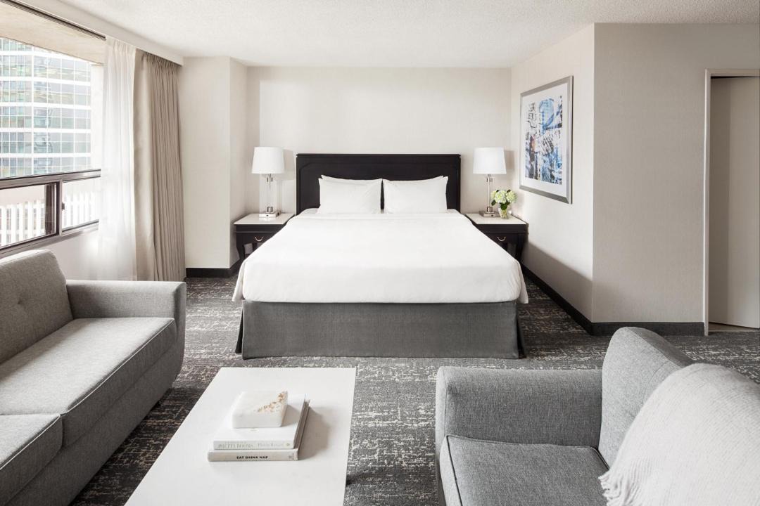 Photo of Bedroom in Bay Street Corridor