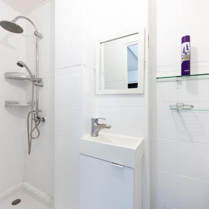 Photo of Bathroom in Villejuif