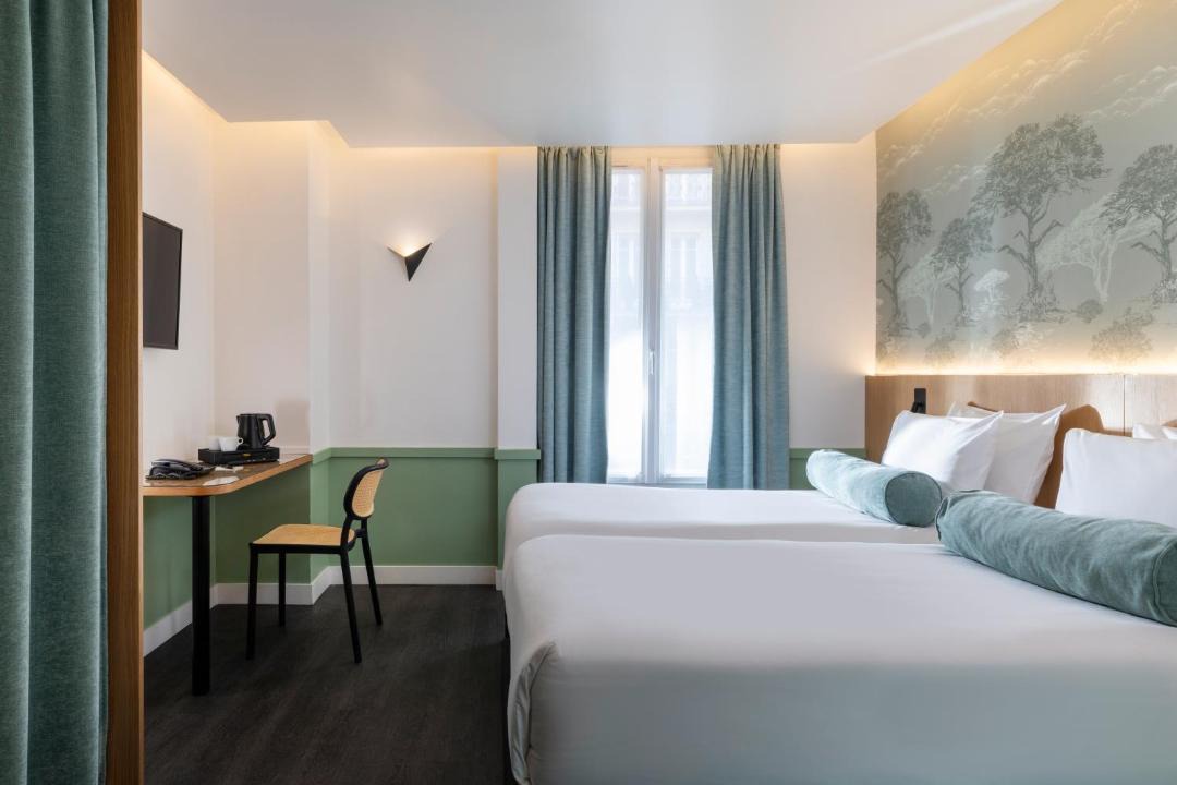 Photo of Bedroom in Sorbonne