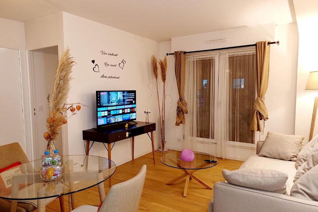 Photo of Livingroom in Montrouge