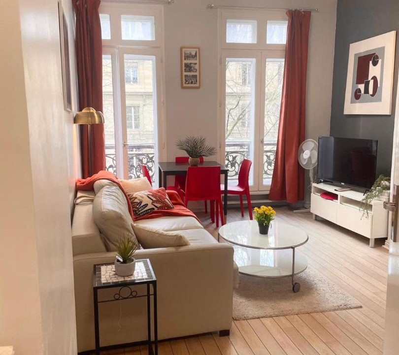 Photo of Livingroom in Sorbonne