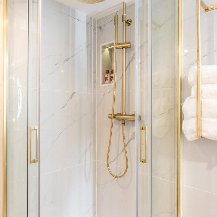 Photo of Bathroom in Pere Lachaise