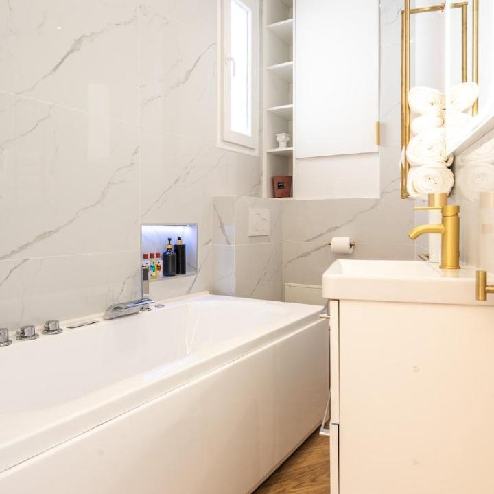 Photo of Bathroom in Pere Lachaise