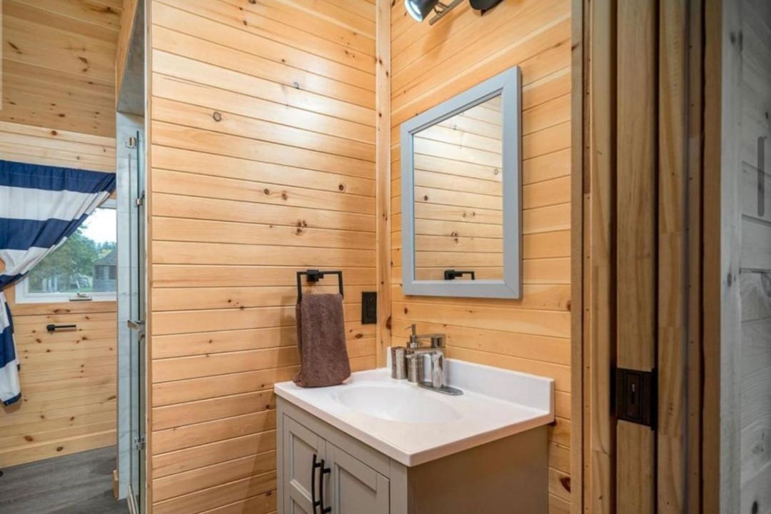 Photo of Bathroom in Greater Napanee
