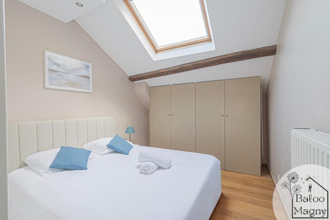 Photo of Bedroom in Magny-le-Hongre