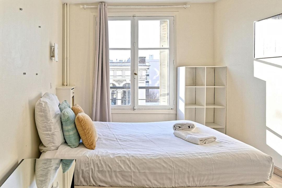 Photo of Bedroom in 14th Arrondissement