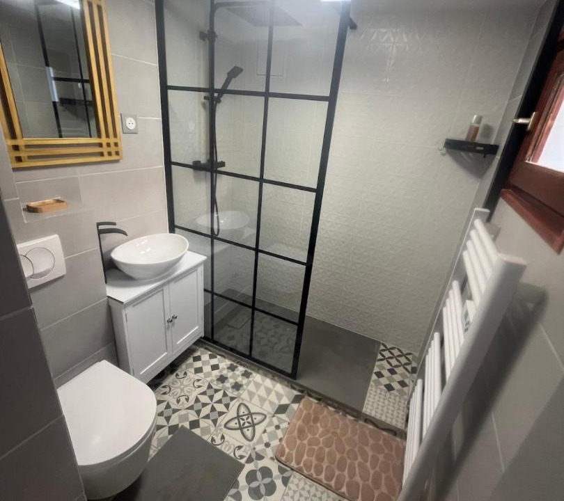 Photo of Bathroom in Bagneux