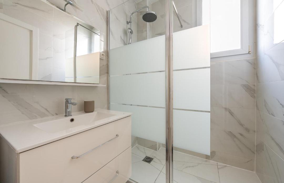 Photo of Bathroom in Neuilly-sur-Seine