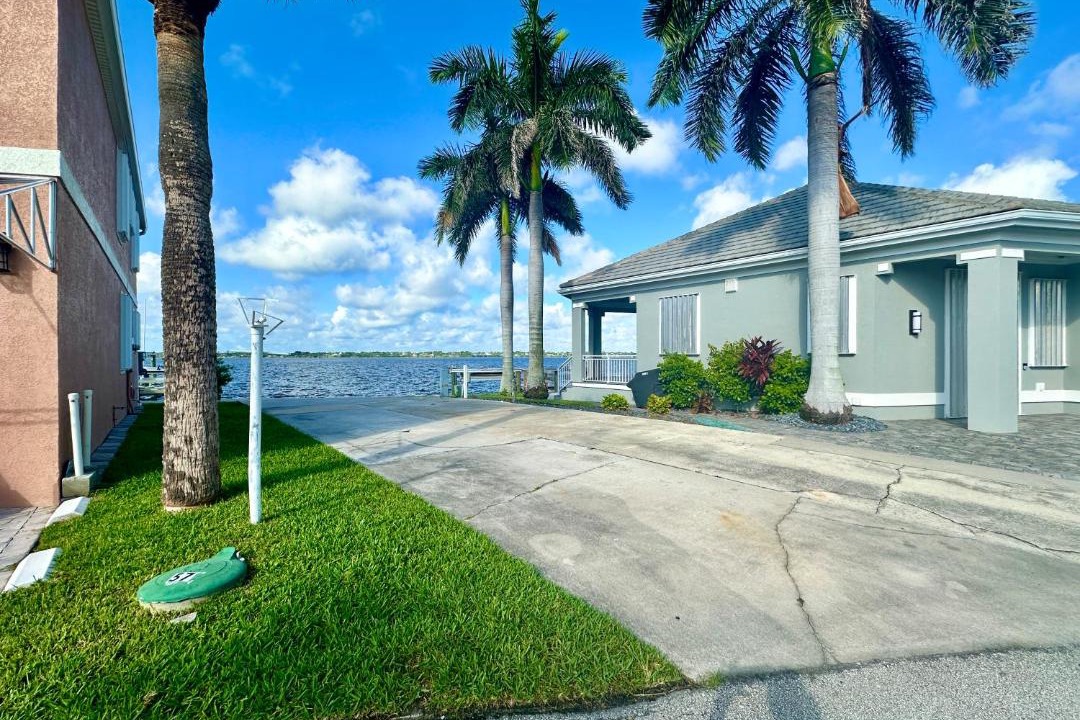 Photo of Others in Nettles Island