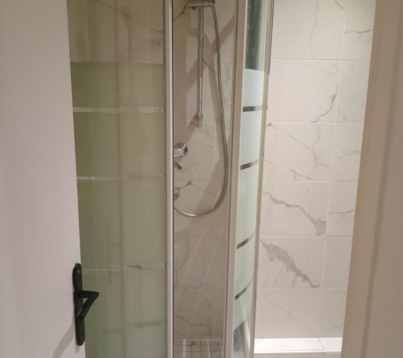 Photo of Bathroom in Charonne