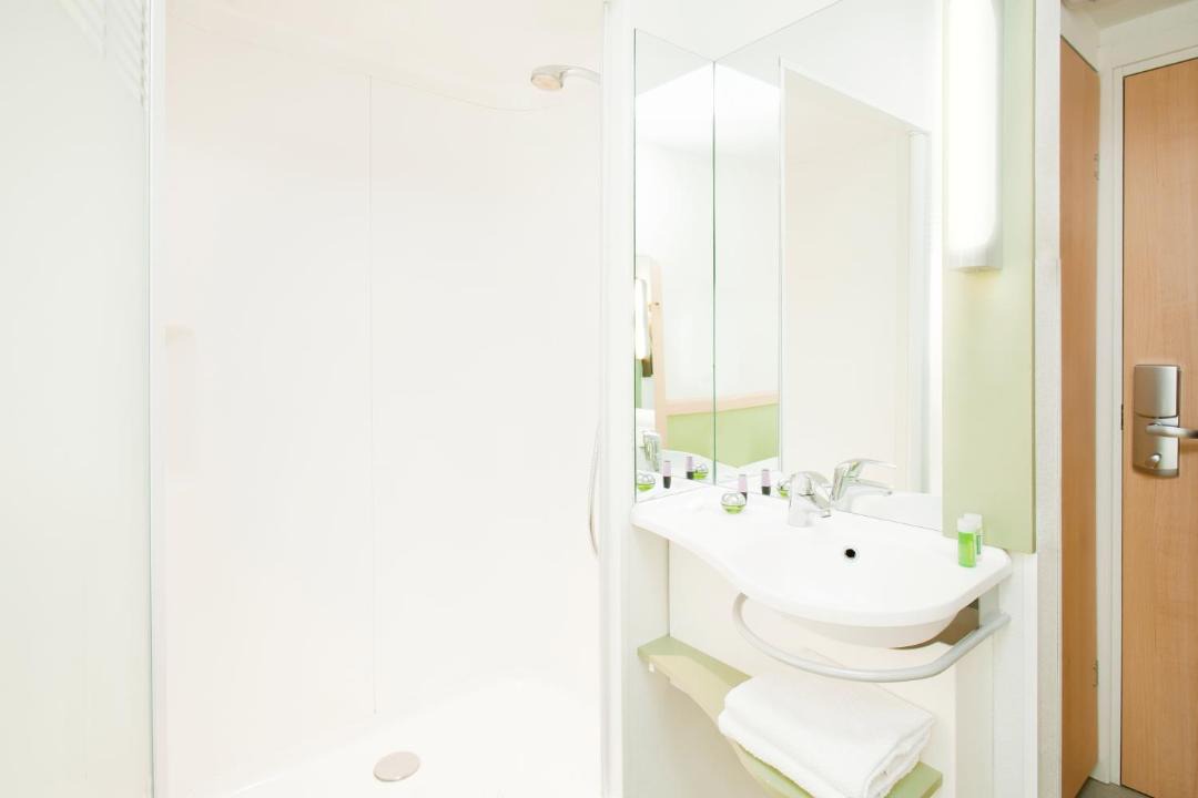 Photo of Bathroom in Bry-sur-Marne