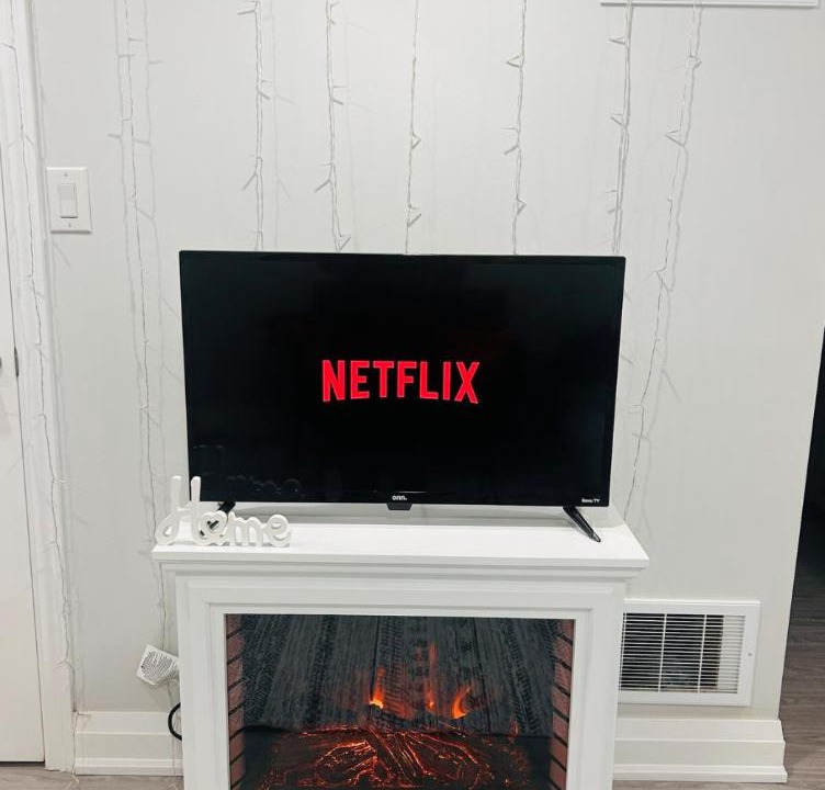 Photo of Livingroom in Halton Regional Municipality