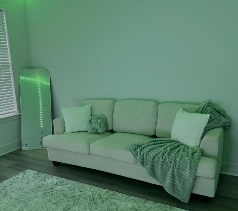 Photo of Livingroom in Airport North