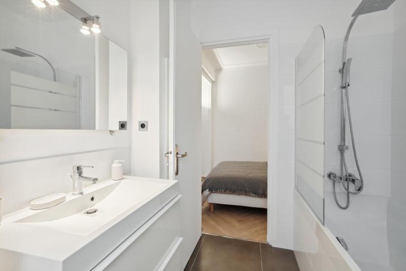 Photo of Bathroom in Champs-Elysees