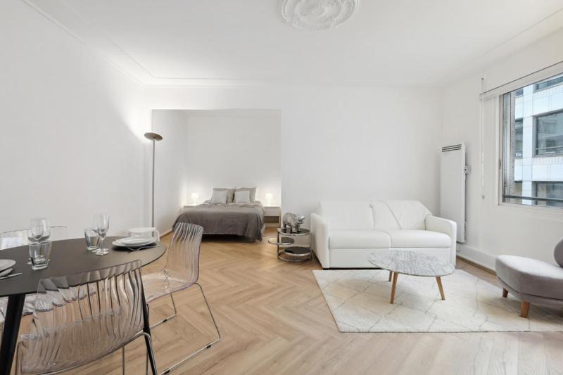 Photo of Livingroom in Champs-Elysees