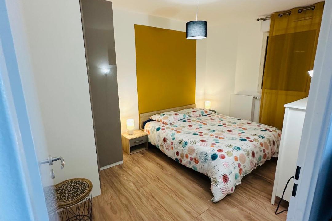 Photo of Bedroom in Asnieres-sur-Seine