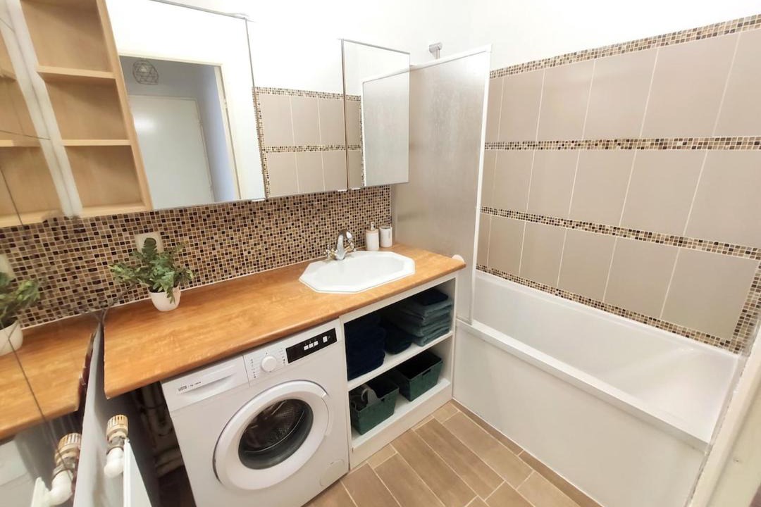 Photo of Bathroom in Champs-sur-Marne