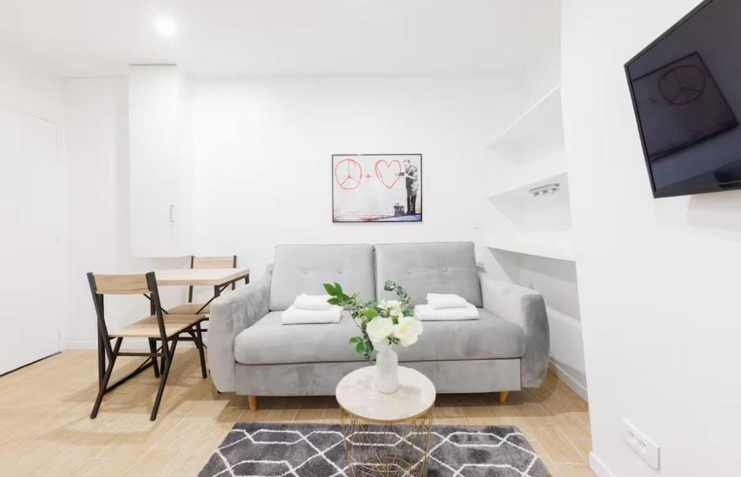 Photo of Livingroom in Quartier de la Chapelle