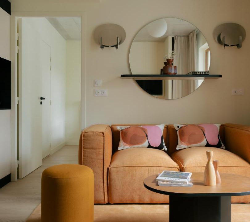 Photo of Livingroom in 15th Arrondissement